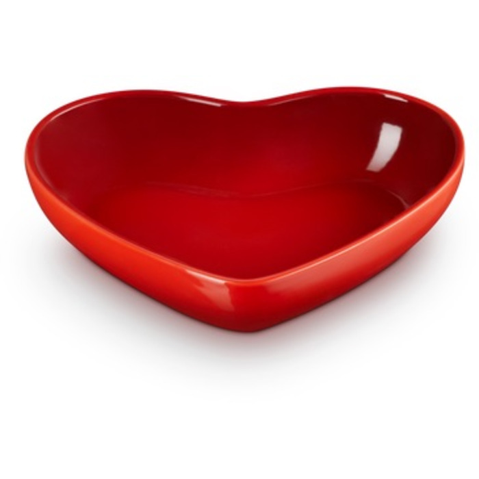 Блюдо сервировочное в форме сердца 20 см, красное Heart Le Creuset