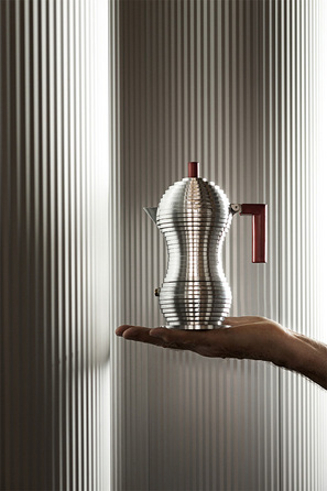 Кавоварка 300 мл металік / червона Pulcina Alessi