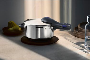 Скороварка 2,5 л Perfect Plus WMF