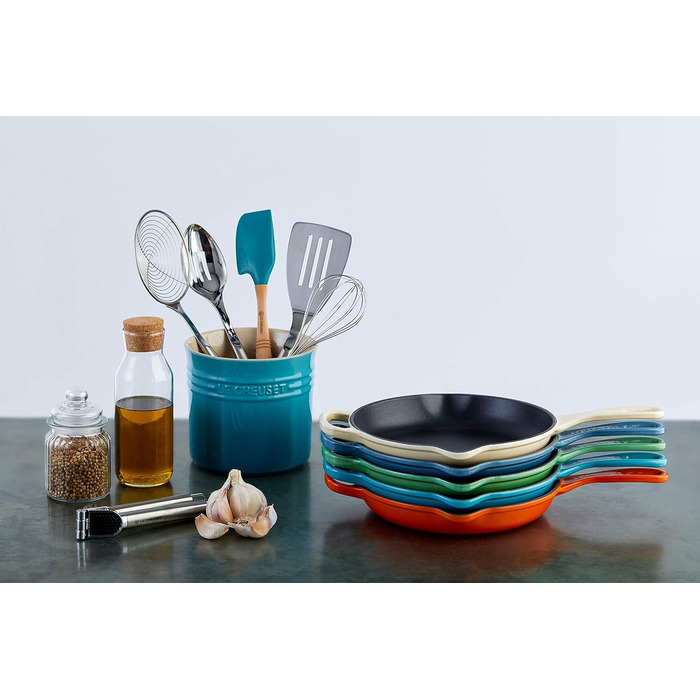 Чавунна сковорода LE CREUSET Signature, кругла, Ø Для всіх типів плит, вкл. Підходить для індукції, 1,93 кг, Гранат, 20182239490422 (Марсель, 23 см)