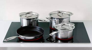 Сковорода з антипригарним покриттям 3Ply 24 см, чорний Le Creuset