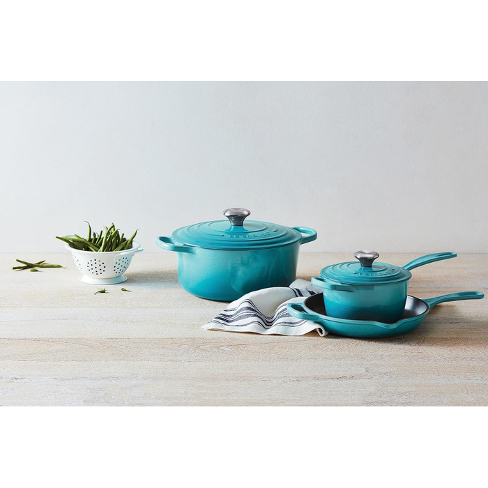 Чугунный сотейник 2 л с крышкой, бирюзовый Signature Le Creuset