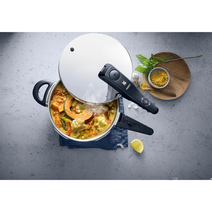 Скороварка 6,5 л, 2 рівні приготування Perfect WMF