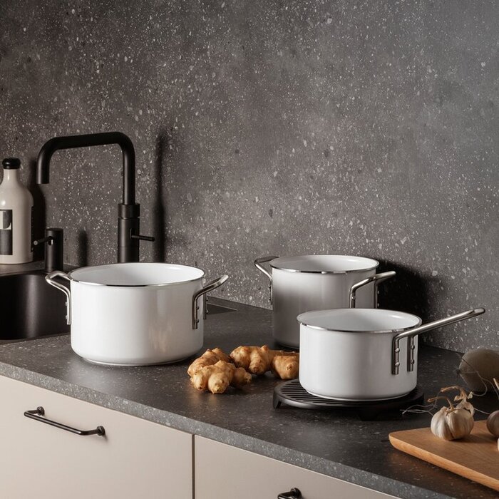 Eva Trio White Line