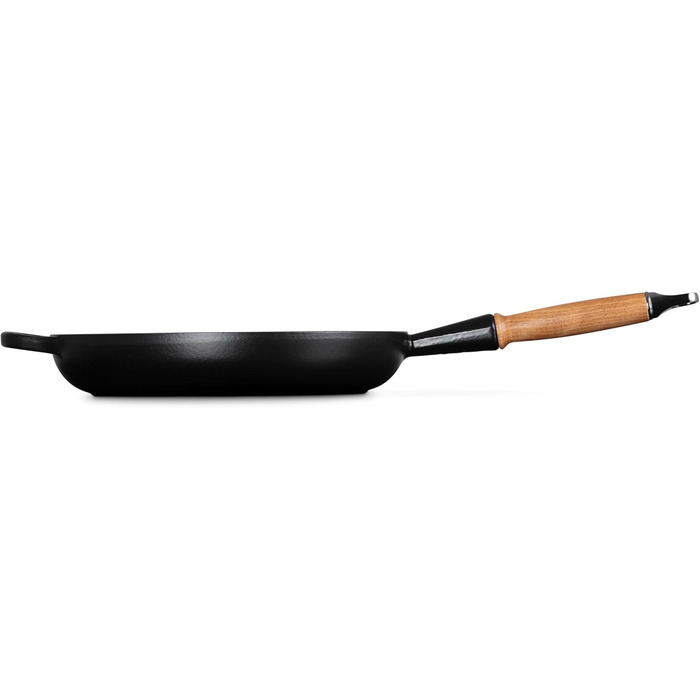 Сковорода чугунная 24 см с деревянной ручкой, черный Signature Le Creuset
