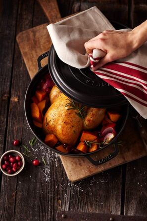 Кокот круглий 26 см, чорний Staub