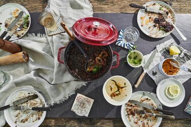 Каструля / жаровня 24 см з кришкою бордова Staub