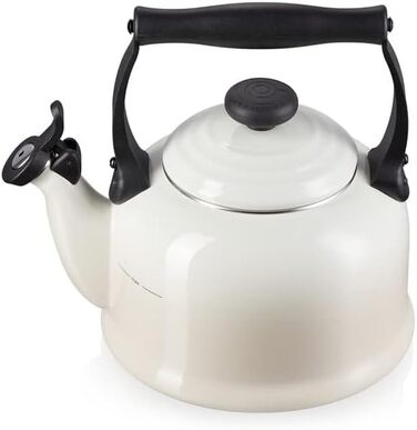 Чайник 2,1 л Tradition колір безе Meringue Le Creuset