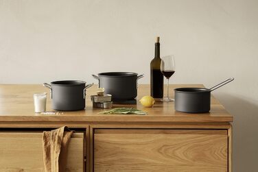 Eva Trio Black Line