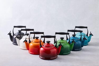 Чайник 2,1 л Tradition зелений Bamboo Le Creuset