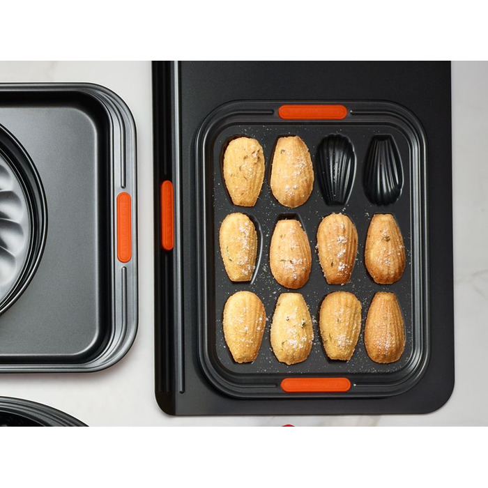 Форма для маффінів, 12 предмета Le Creuset