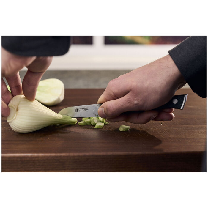 Ніж для чищення овочів 8 см Spectrum Zwilling