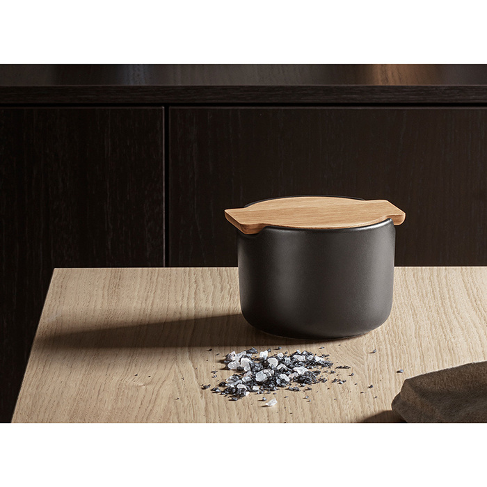 Ємність для зберігання з кришкою 10,4 х 7,7 х 11,4 см, чорна Nordic Kitchen Eva Solo