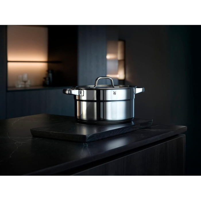 Набір каструль з кришками 9 предметів Compact Cuisine WMF