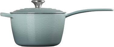 Чугунный сотейник 2 л с крышкой, Морская соль Signature Le Creuset