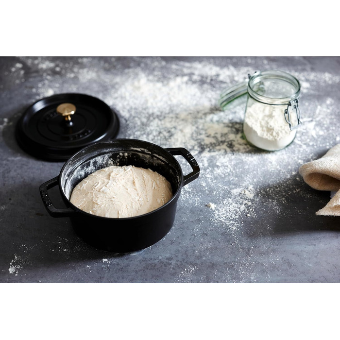 Кокот круглий 18 см, чорний Staub