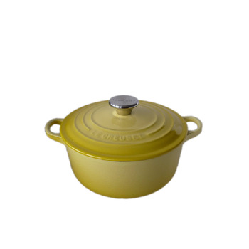 Кастрюля / жаровня 24 см, желтый Le Creuset 