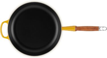 Сковорода чавунна 28 см з дерев'яною ручкою, жовтий Signature Le Creuset