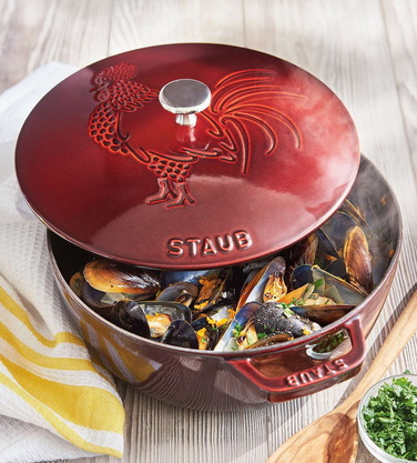 Кокот Півень 24 см, гранатовий Staub