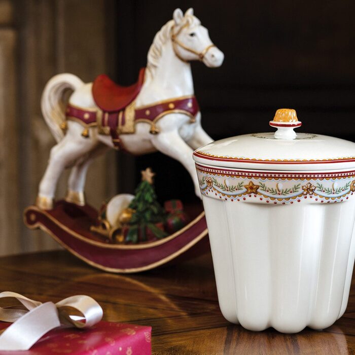 Різдвяна фігурка "Коник-гойдалка" XL Winter Collage Villeroy & Boch