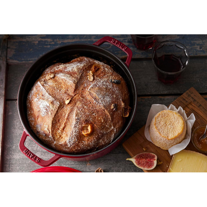 Чавунна каструля/кокотниця STAUB, кругла, 8,35 л, функція Ароматичний дощ для оптимального зволоження, для всіх типів варильних поверхонь, включаючи індукційні та духові шафи, (вишнево-червона, 24 см)
