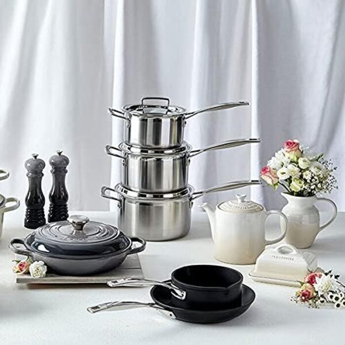 Високий глечик 1,3 л керамічний з кришкою, колір безе Le Creuset
