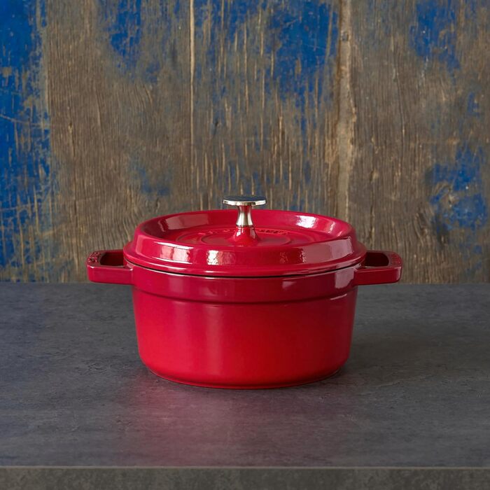 Чавунна жаровня/кокотниця STAUB, кругла 8,35 л, функція Ароматичний дощ для оптимального зволоження, для всіх типів варильних поверхонь, включаючи індукційні та духові шафи, (вишнево-червоний, 30 см)